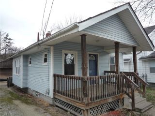 Foreclosed Home - 1935 NEWTON ST, 44305