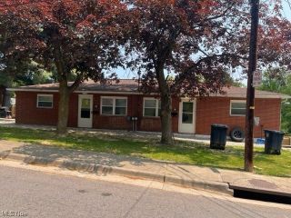 Foreclosed Home - 279 CLUSTER AVE, 44305