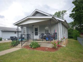 Foreclosed Home - 1033 WELTON AVE, 44306