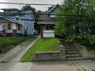 Foreclosed Home - 982 EAST AVE, 44307