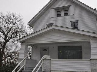Foreclosed Home - 810 VERNON ODOM BLVD, 44307