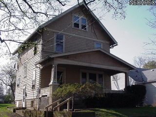 Foreclosed Home - 930 CHALKER ST, 44310