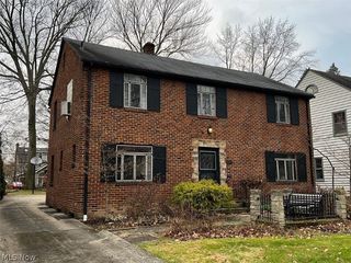 Foreclosed Home - 264 KENILWORTH DR, 44313