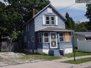 Foreclosed Home - 2127 13TH ST SW, 44314