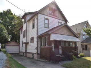 Foreclosed Home - 2211 20TH ST SW, 44314