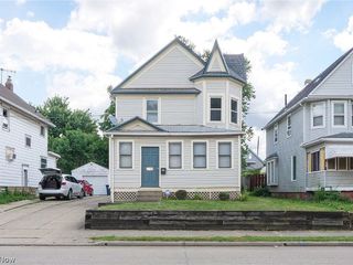Foreclosed Home - 2199 22ND ST SW, 44314