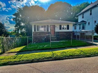 Foreclosed Home - 1944 19TH ST SW, 44314