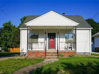 Foreclosed Home - 1864 12TH ST SW, 44314