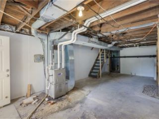 Foreclosed Home - List 100616355