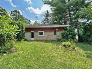 Foreclosed Home - List 101138946