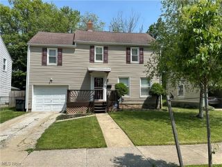 Foreclosed Home - 1011 ROSLYN AVE, 44320