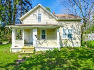 Foreclosed Home - 1414 S HAWKINS AVE, 44320