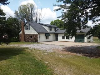 Foreclosed Home - 10774 Akron Canfield Rd, 44406