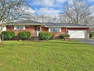 Foreclosed Home - 2320 MCCLEARY JACOBY RD, 44410