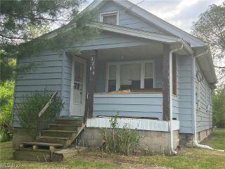 Foreclosed Home - List 100700187