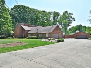 Foreclosed Home - 1190 TRAILS EDGE DR, 44425