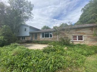 Foreclosed Home - 10716 Mcclain Rd, 44444