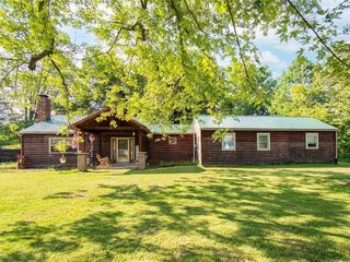 Foreclosed Home - 501 W PINE LAKE RD, 44460