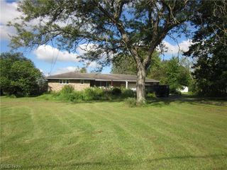 Foreclosed Home - 1809 BRACEVILLE ROBINSON RD, 44470
