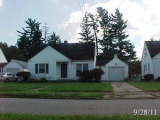 Foreclosed Home - 695 REX BLVD NW, 44483