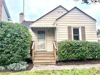 Foreclosed Home - 210 KENMORE AVE SE, 44483