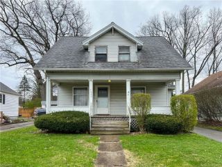 Foreclosed Home - 1335 MEADOWBROOK AVE SE, 44484