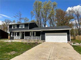 Foreclosed Home - 9051 CAIN DR NE, 44484