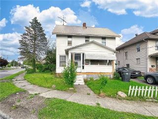 Foreclosed Home - 726 OHIO AVE NW, 44485
