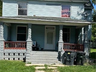 Foreclosed Home - 926 UNION ST SW, 44485
