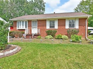 Foreclosed Home - 3228 CLEARWATER ST NW, 44485