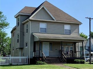 Foreclosed Home - 2304 MAHONING AVE, 44509