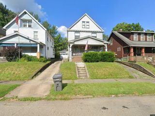 Foreclosed Home - 112 N PORTLAND AVE, 44509