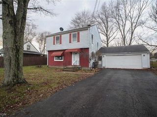Foreclosed Home - 2906 S SCHENLEY AVE, 44511