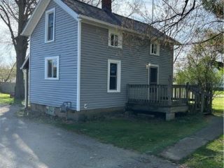 Foreclosed Home - 11430 ROCKHILL AVE NE, 44601