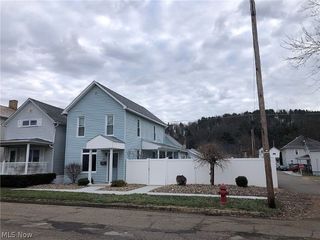 Foreclosed Home - 624 N 1ST ST, 44621