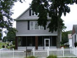 Foreclosed Home - 927 N TUSCARAWAS AVE, 44622