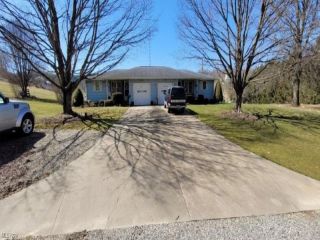 Foreclosed Home - 6109 OLD ROUTE 39 NW, 44622