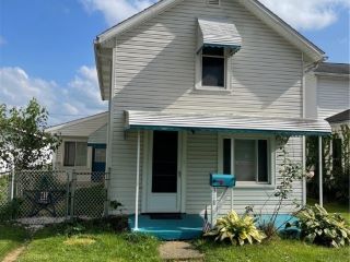 Foreclosed Home - 318 E 7TH ST, 44622