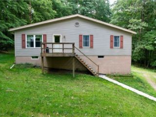 Foreclosed Home - 7296 ANGEL RD NW, 44624