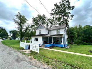 Foreclosed Home - 6865 MILL RD NW, 44624