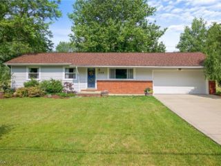 Foreclosed Home - 1155 CHAPARREL RD SW, 44632