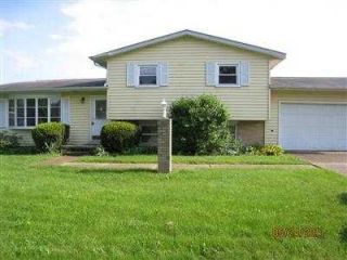 Foreclosed Home - 3639 BRIARDALE DR NW, 44646