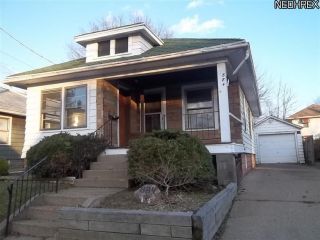 Foreclosed Home - 884 10TH ST NE, 44646