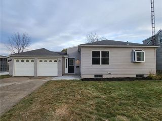 Foreclosed Home - List 100527330