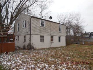 Foreclosed Home - 179 24TH ST SE, 44646