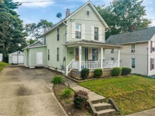 Foreclosed Home - 225 STATE AVE NE, 44646