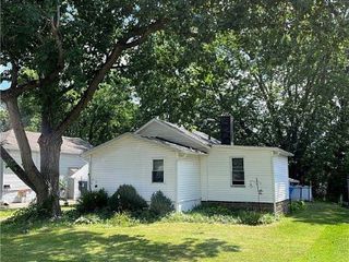 Foreclosed Home - 228 WREXHAM AVE SW, 44646