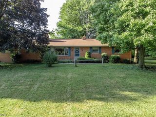 Foreclosed Home - 1179 ALLIANCE RD NW, 44657
