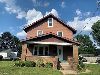 Foreclosed Home - 207 MURRAY AVE, 44657