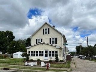 Foreclosed Home - 377 RAY AVE NE, 44663